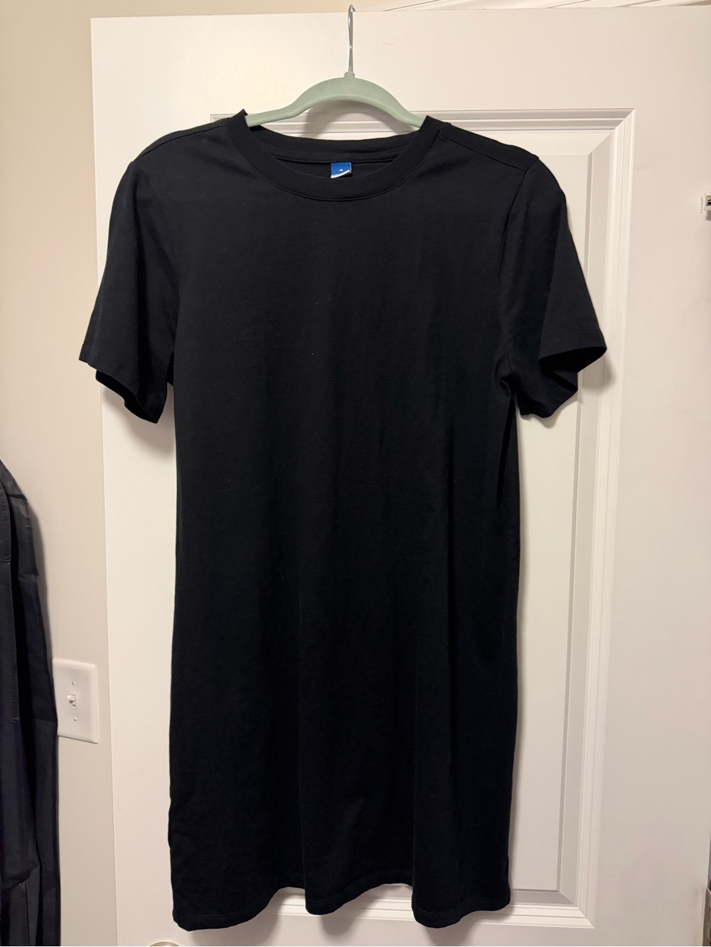 Old Navy Black Short Sleeve Crewneck Tee